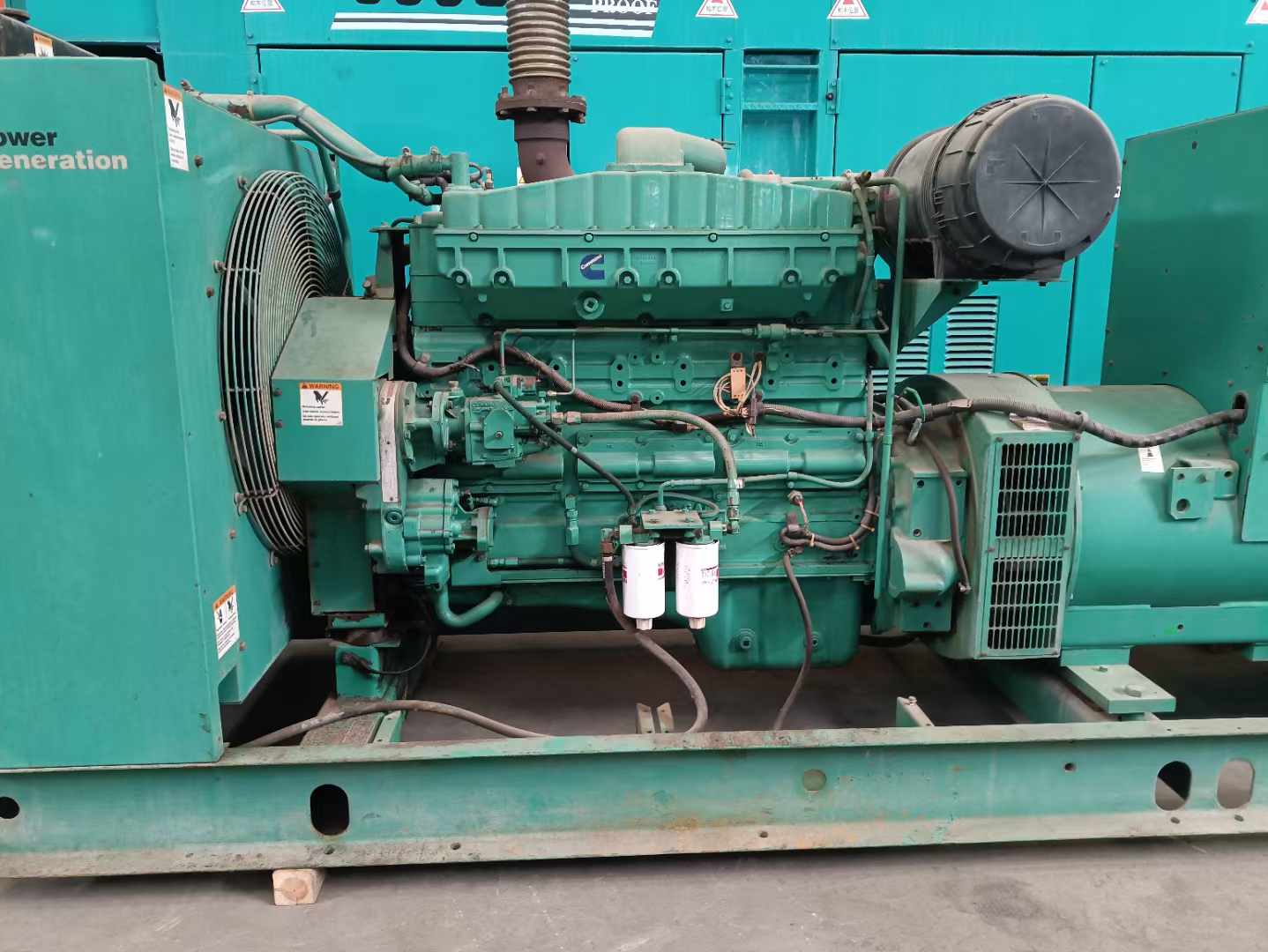 舞钢过载会对 600kW 柴油发电机组造成哪些损害？